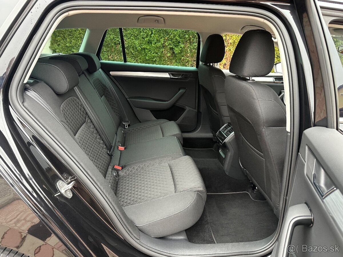 Škoda Superb III Combi Facelift - 12