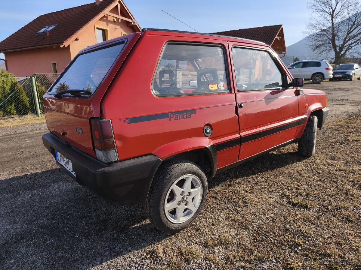 Fiat PANDA 141 - 12
