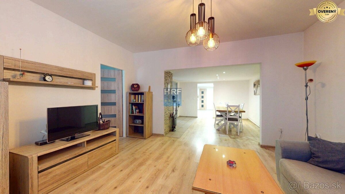 3izbový rodinný dom v obci Dubovce - 12