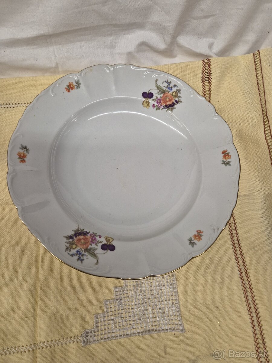 Predam polievkove misy a tanier - 12