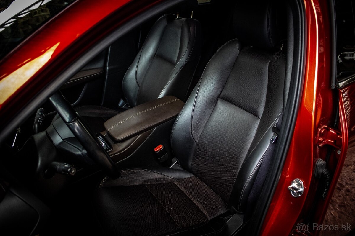 Mazda CX-30 GT Plus 2.0 e-Skyactiv-X MT6 AWD (2021-2024) - 12