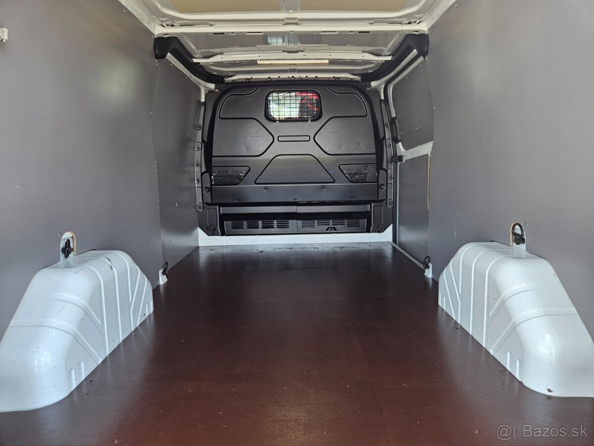 Ford Transit Custom Long L2H1 2.0TdCi/170hp automat - 12