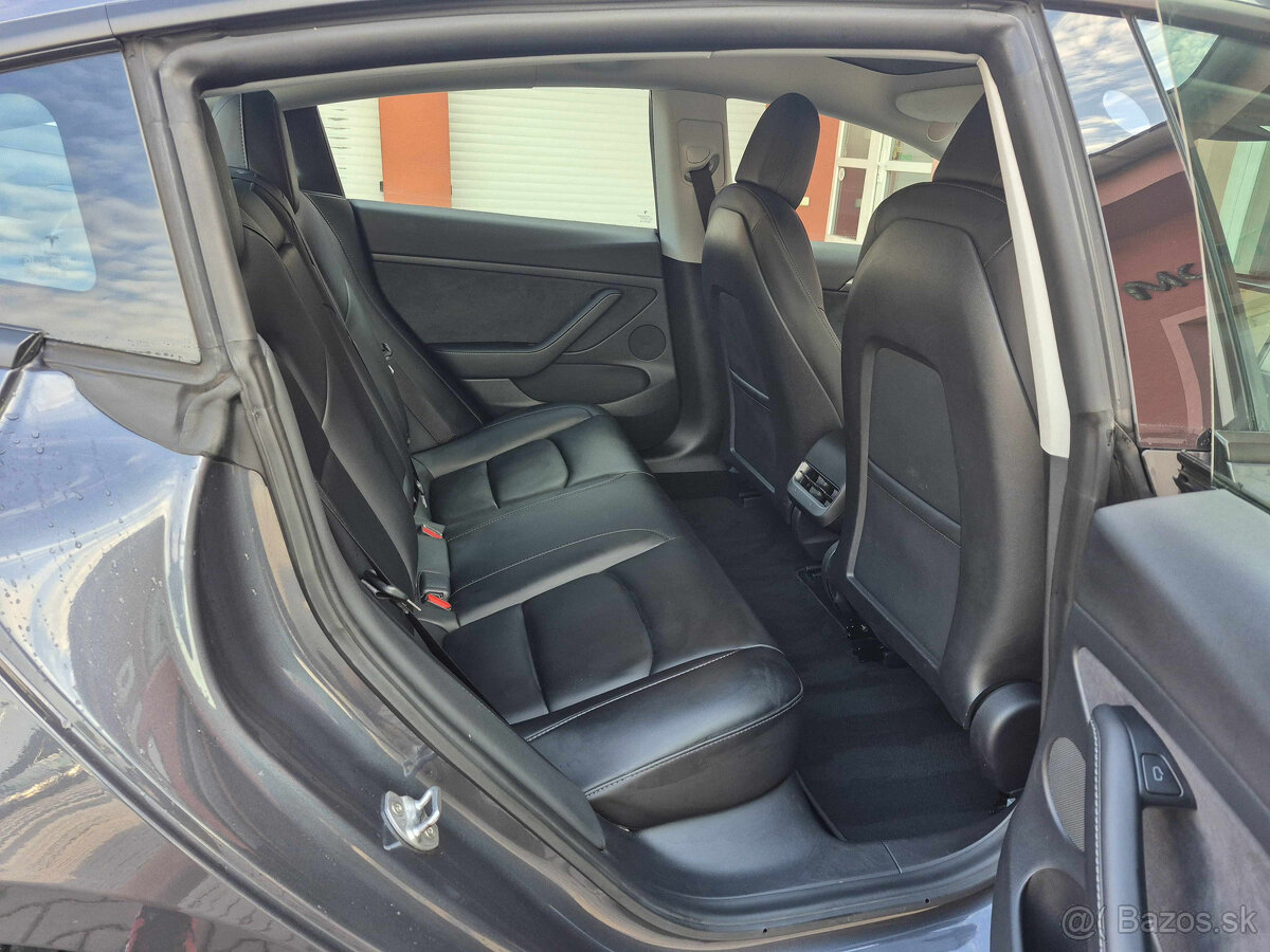 Tesla Model 3 2021 Performance Dual Motor AWD 377 kW - 12