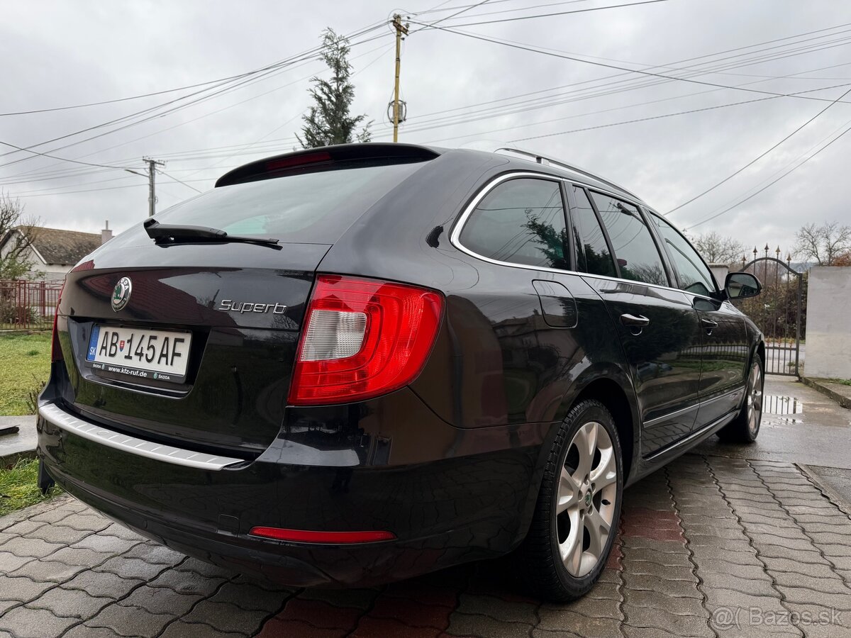 Škoda Superb Combi 2 2.0TDI DSG CR Elegance FULL VYBAVA - 12