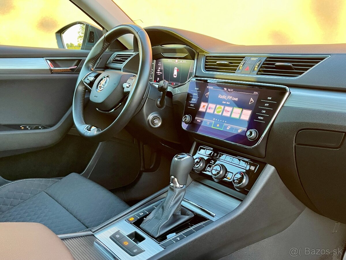 Škoda Superb Combi 3 Facelift 2.0 TDI 110kW DSG°VIRTUAL°DPH° - 12