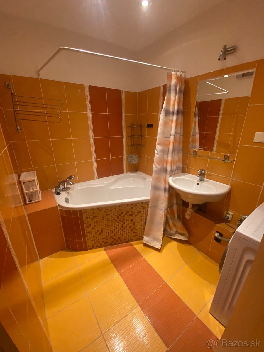 Prenájom 3-izbového bytu – Šaľa, P. J. Šafárika - 12