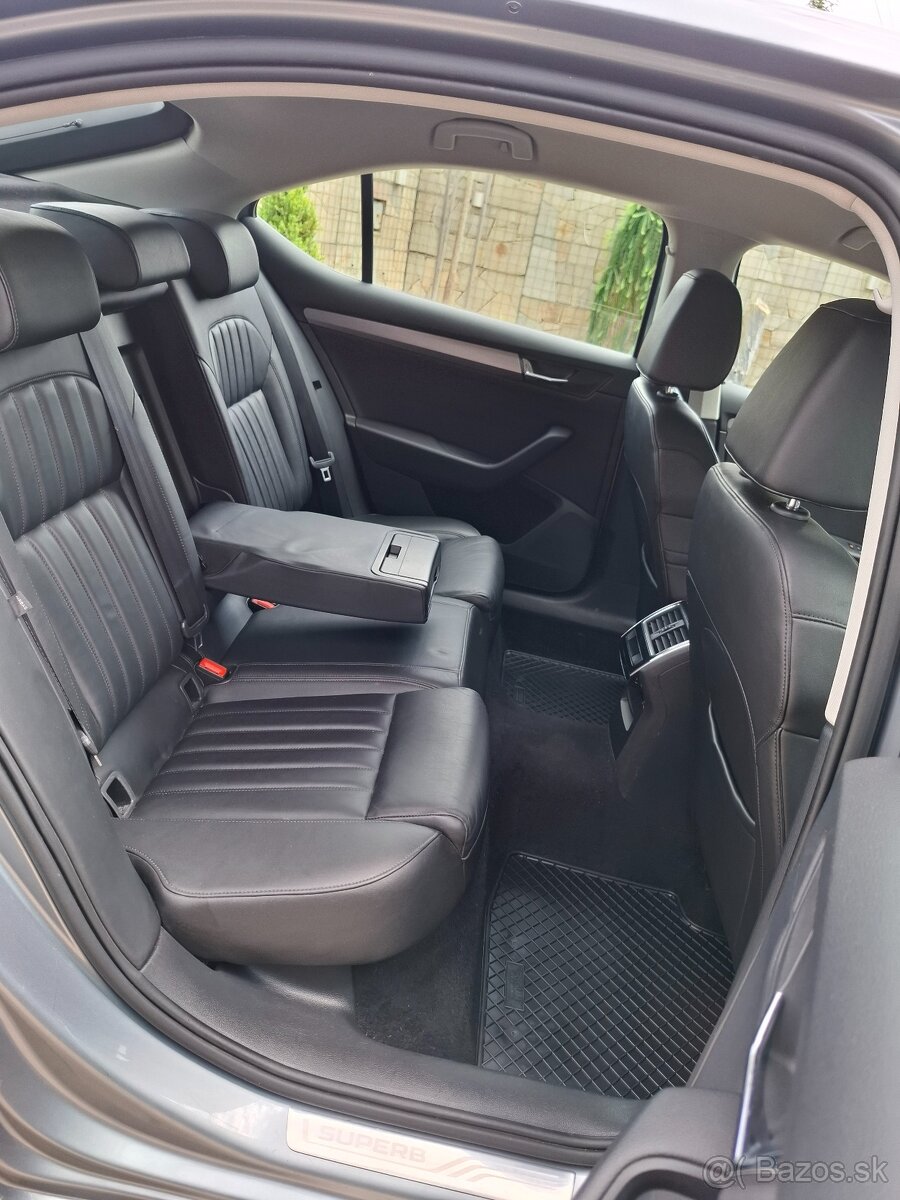 superb 3 sedan tdi dsg - 12