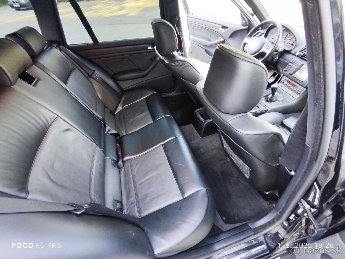 BMW E46 325i Touring - 12