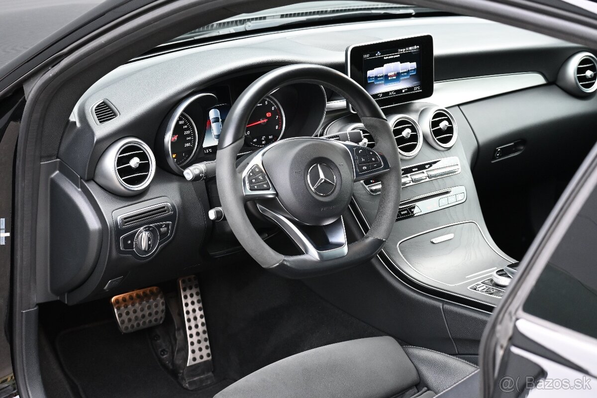 Mercedes-Benz C 250 Coupe AMG Night Edition - 12