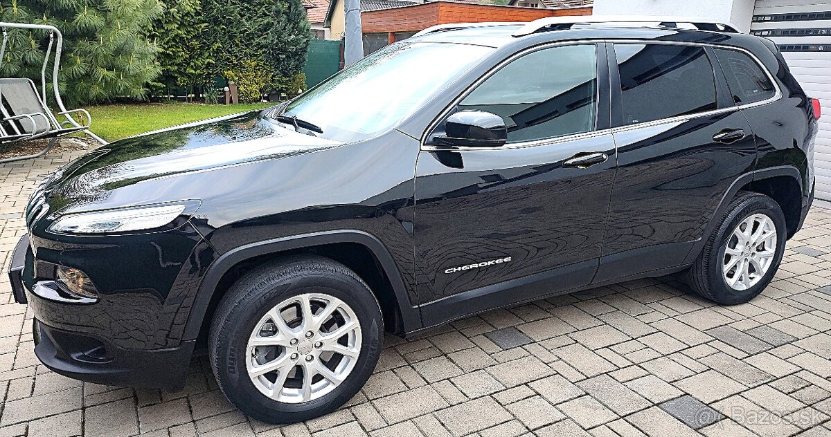 Jeep Cherokee 2.2 TD Longitude ADI AWD - 12