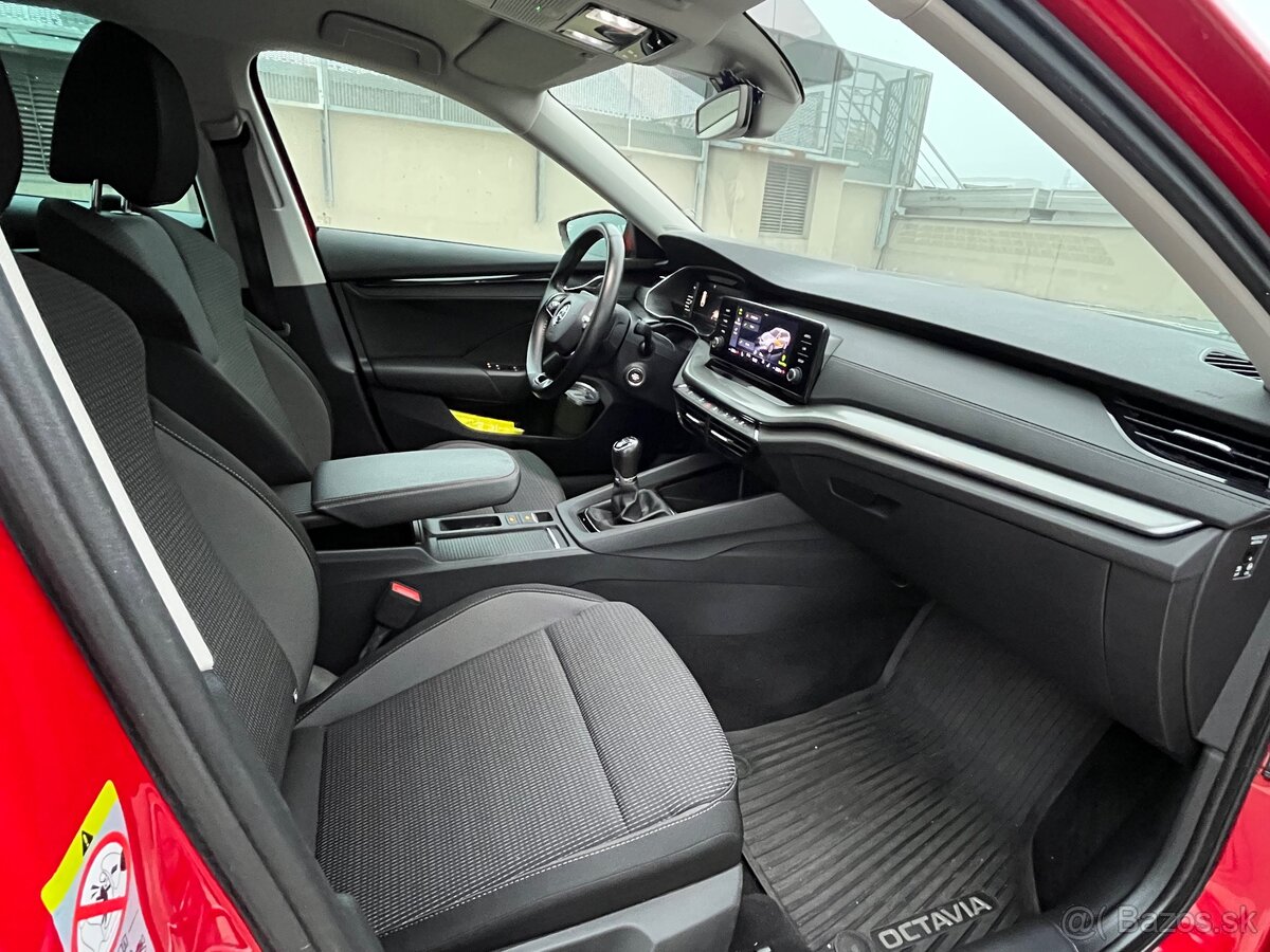 Skoda Octavia 4 - 12