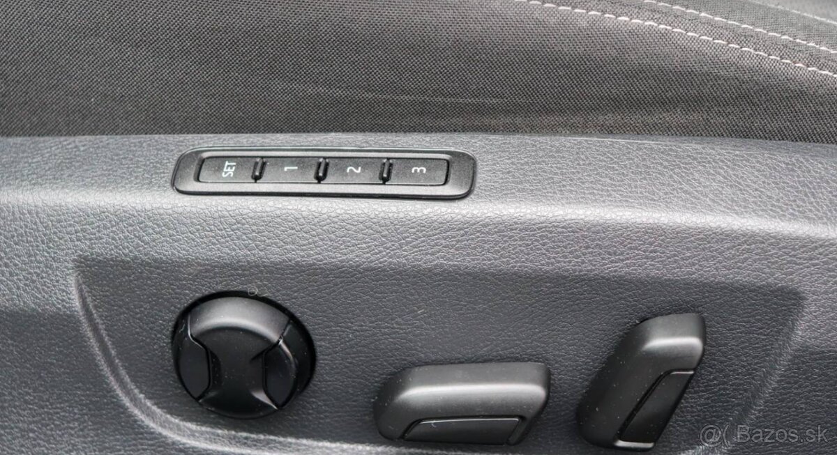 Škoda Superb Combi 2.0 TDI SCR Style DSG - 12