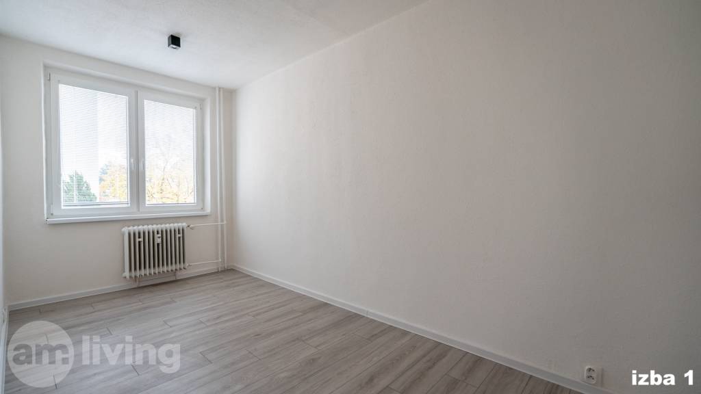 REZERVOVANÉ - 4i byt 80 m2 + loggia - Trenčín - 12