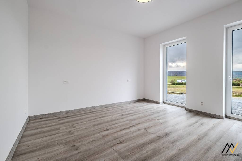 RODINNÝ DOM OBEC SVINIA | OKRES PREŠOV - 12