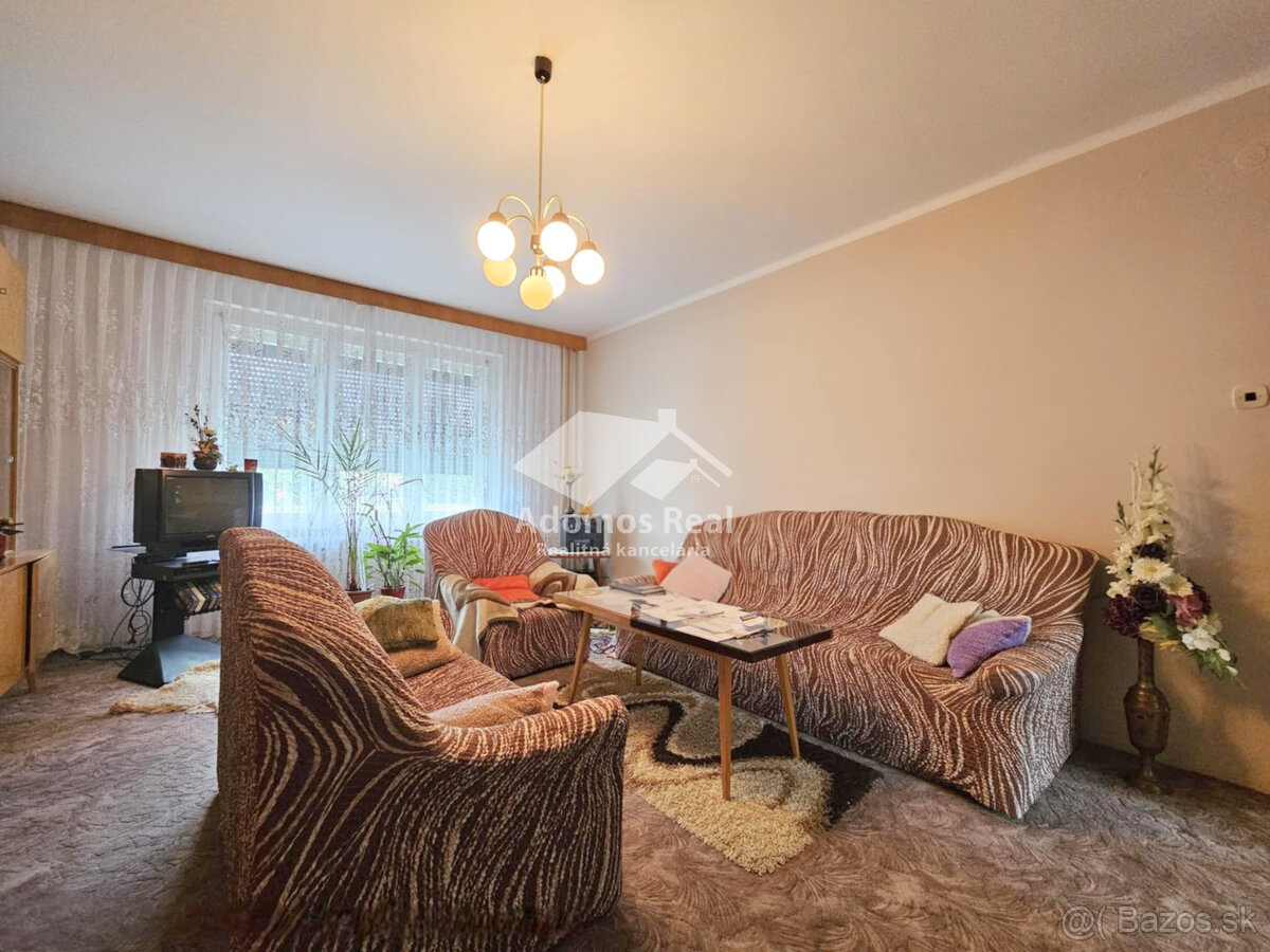 5-IZBOVÝ RODINNÝ DOM MICHALOVCE - 12