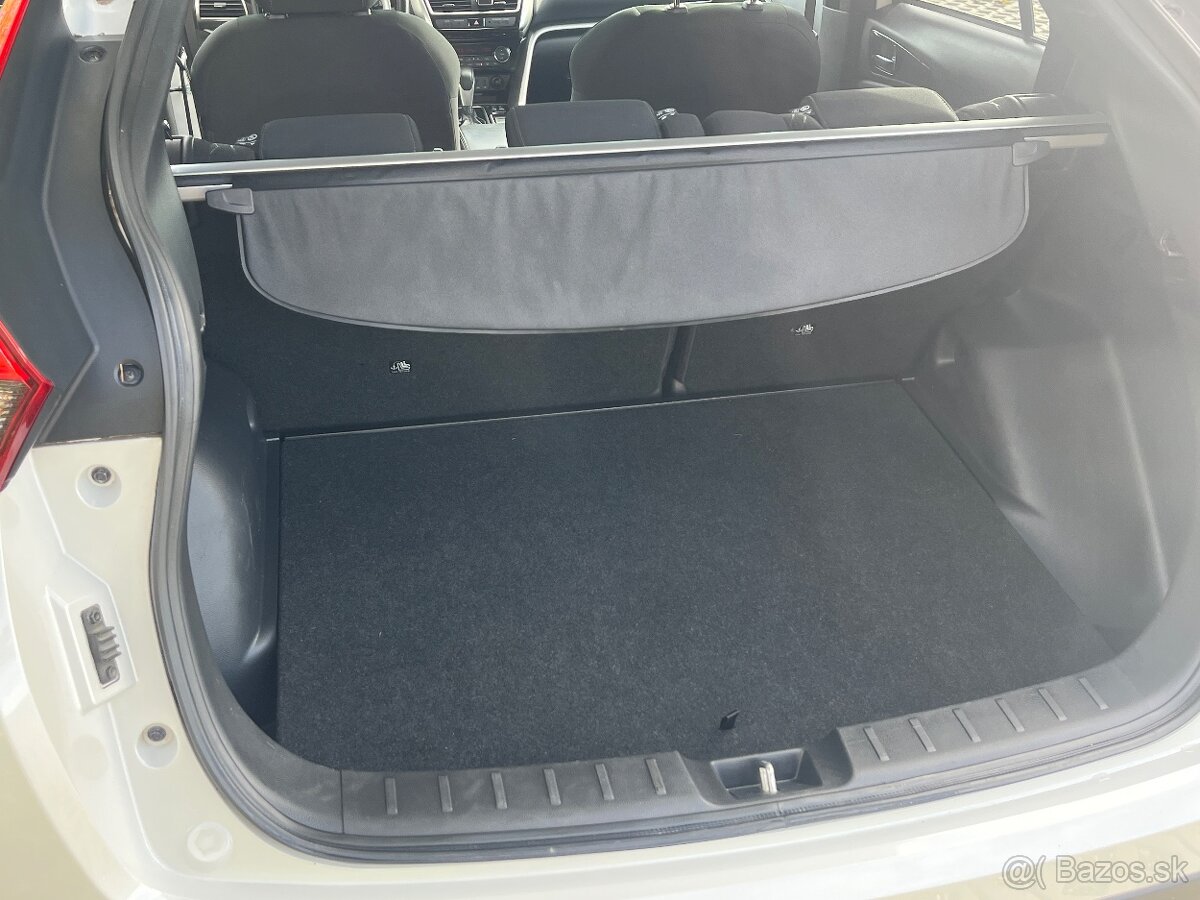 Mitsubishi Eclipse Cross - 12