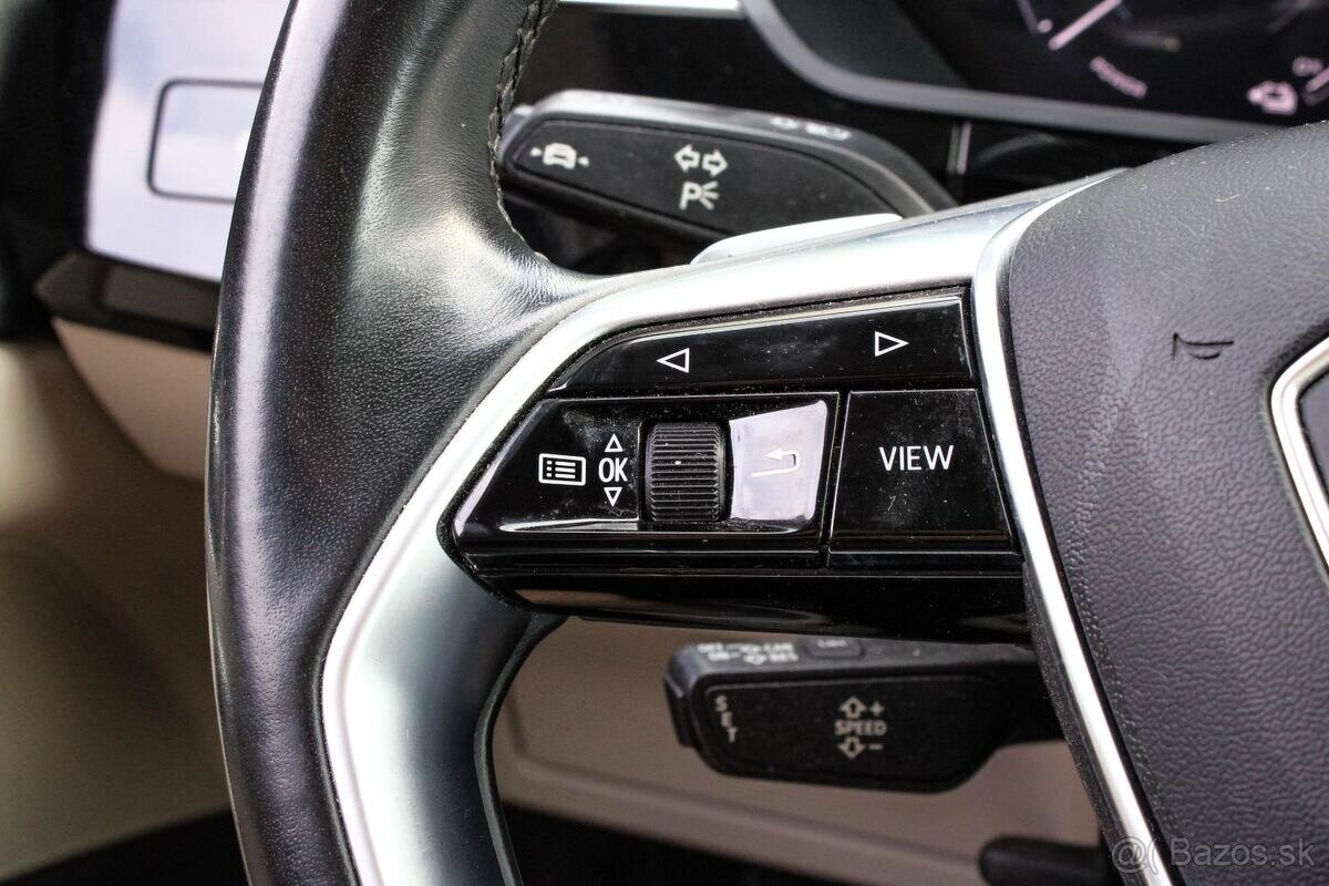 Audi E-tron 50 quattro Advanced - 12
