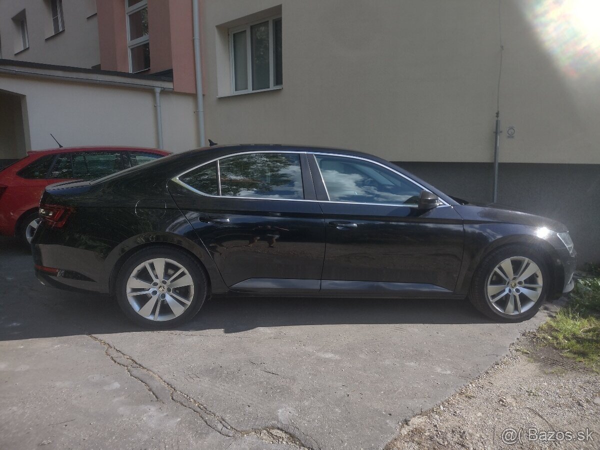 Škoda Superb 2,0 TDi ,4x4 ,2018 - 12