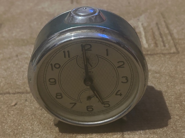 Predám viac druhov hodín - 12