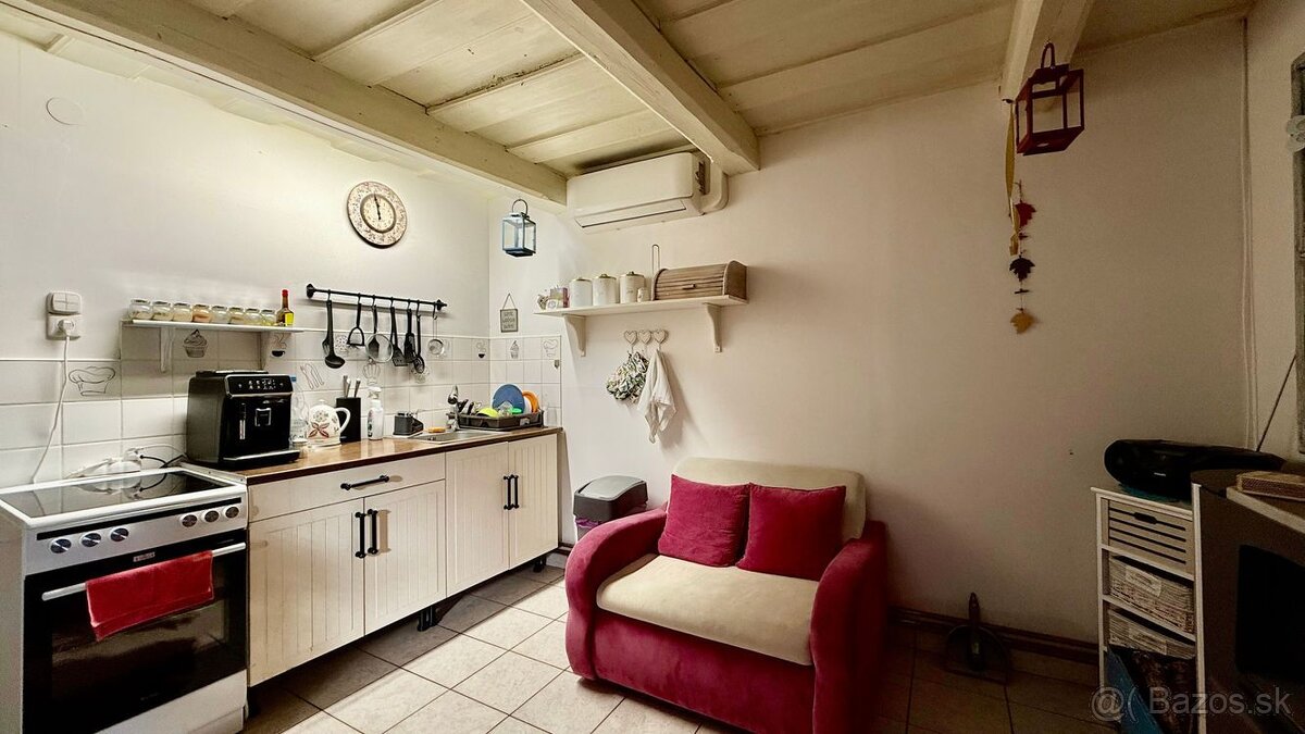 MAĎARSKO - MÉRA PEKNÝ GAZDOVSKÝ RD PO REKONŠTRUKCII. - 12