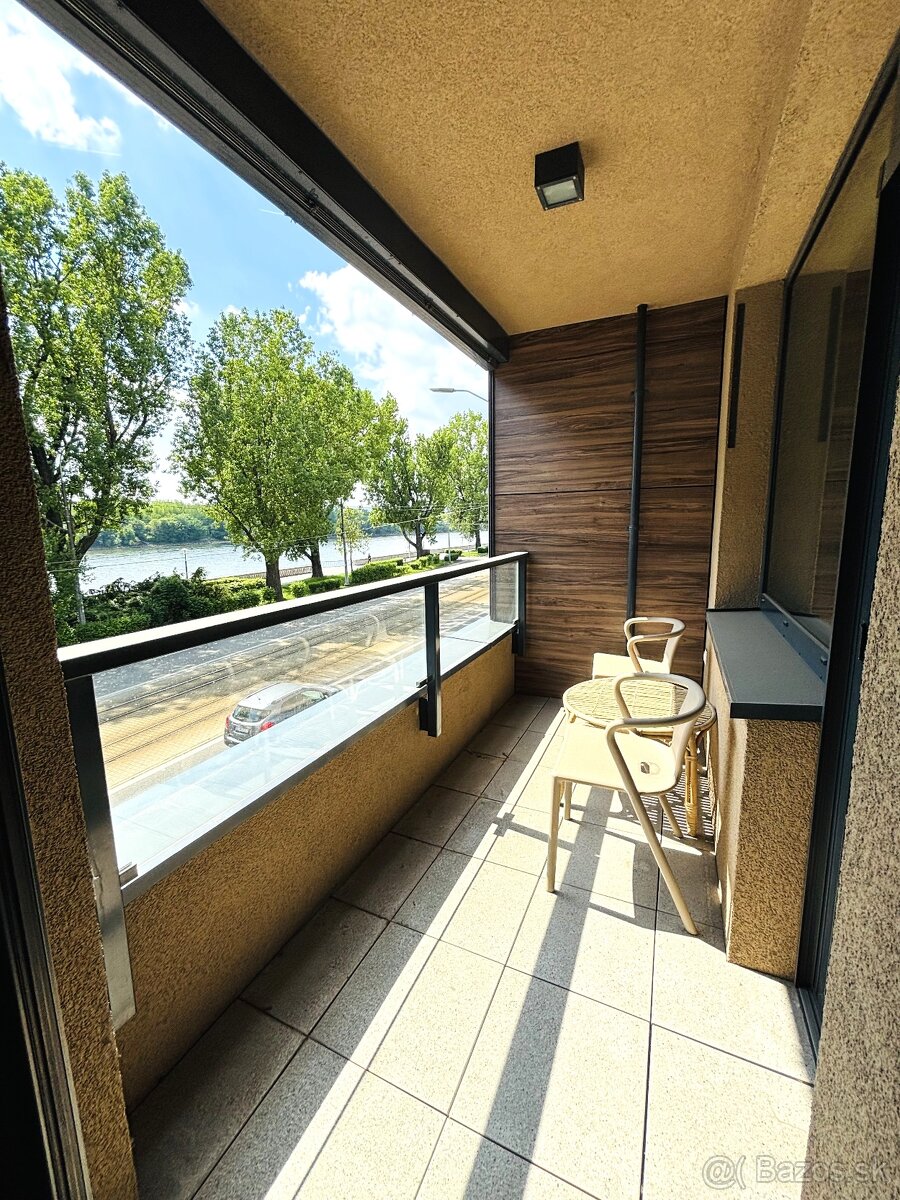 BH REAL ESTATE ponúka na predaj 2-izb.byt v ZUCKERMANDEL - 12