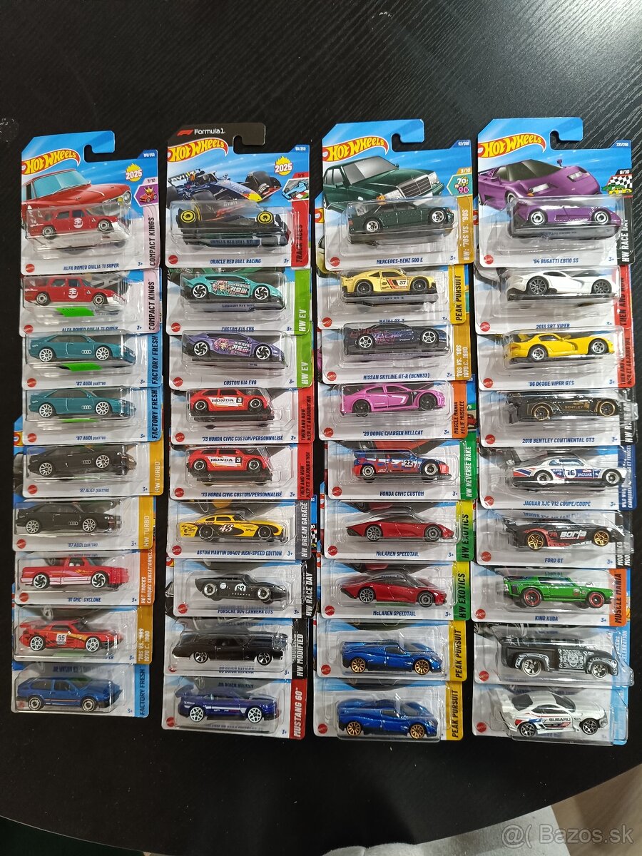 Predám Hot wheels - 12