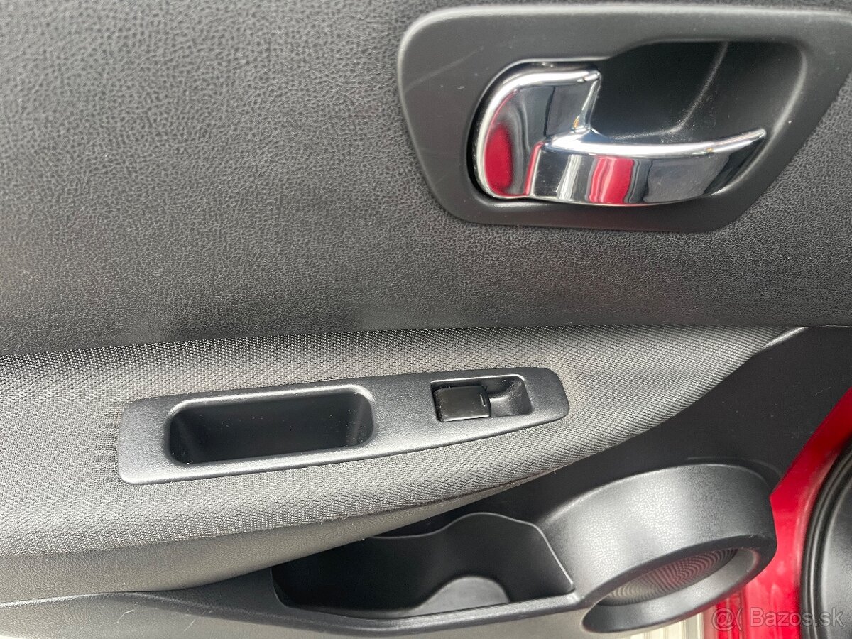 Nissan Qashqai 2,0 dci 4x4 AUTOMAT - 12