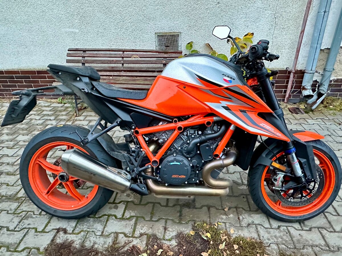 Ktm 1290 super duke R evo - 12
