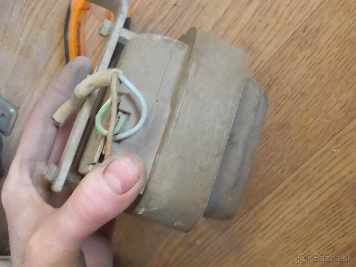 Pre experimenty s vysokym napatim.Tesla projekt? - 12