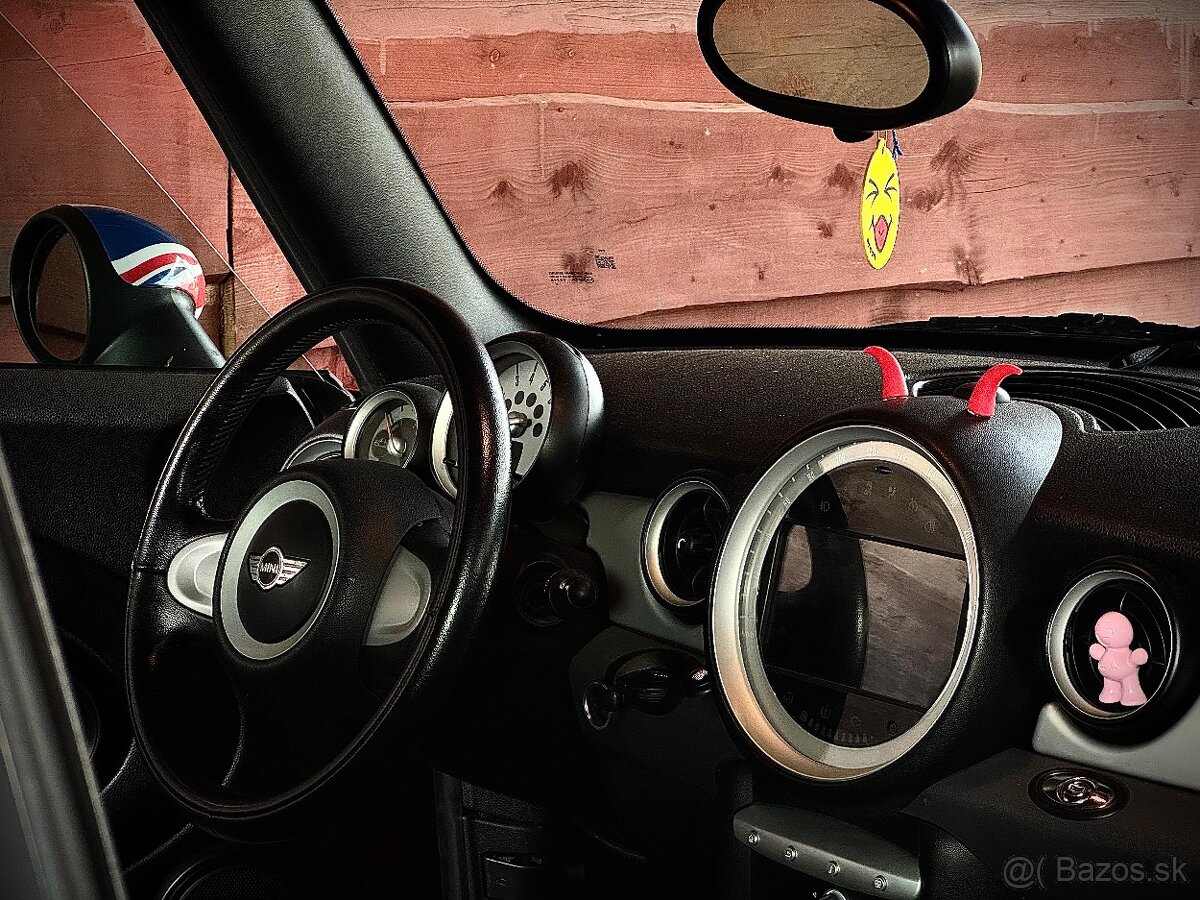 Mini cooper cabrio 2012 1.6 benzín 85 kw - 12