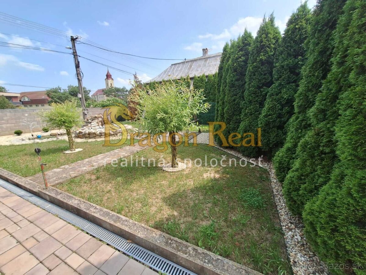 PREDAJ – Rodinný dom s čarovným jazierkom – DRAHŇOV - 12