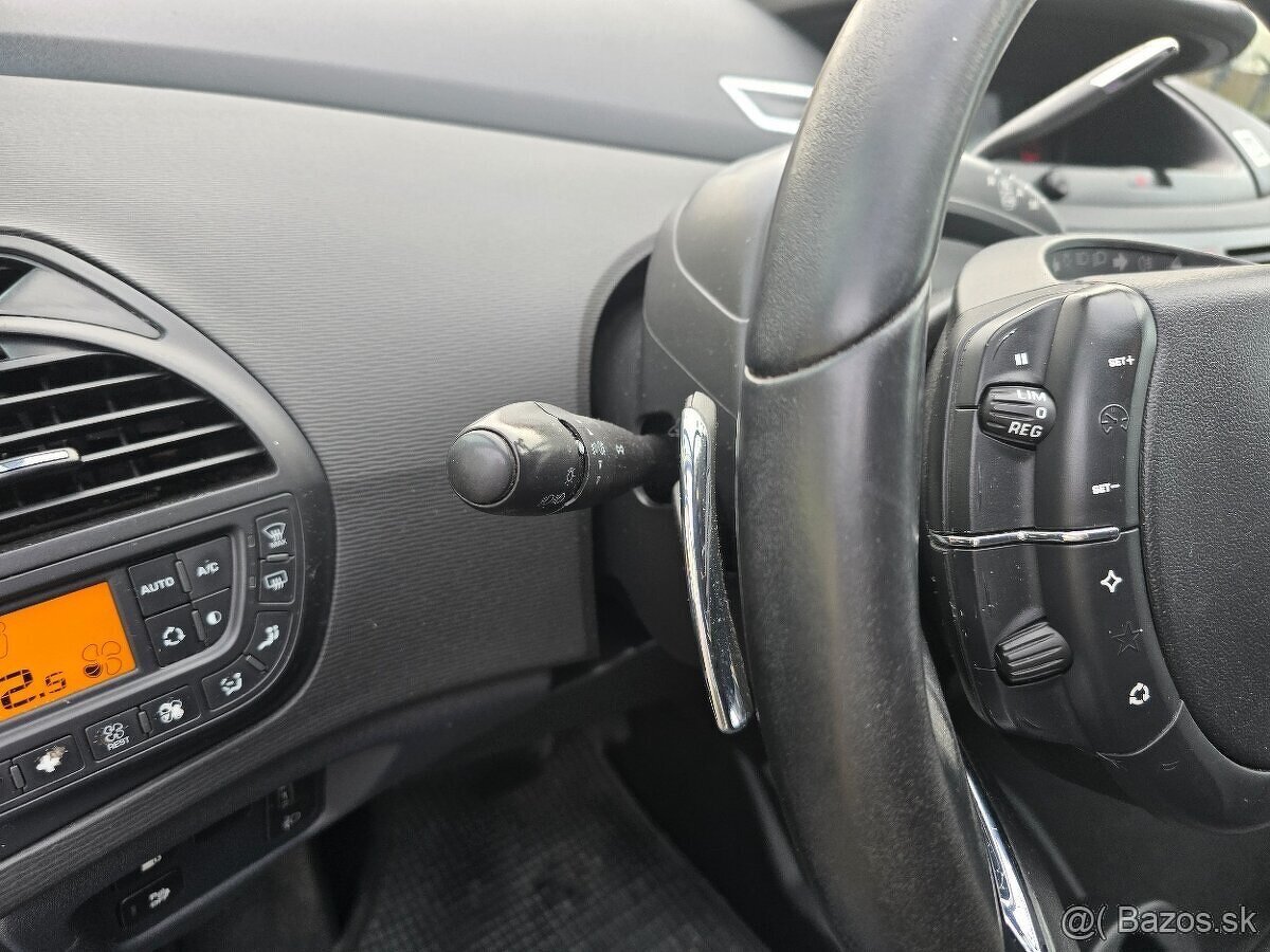 Citroën C4 Grand Picasso - 12
