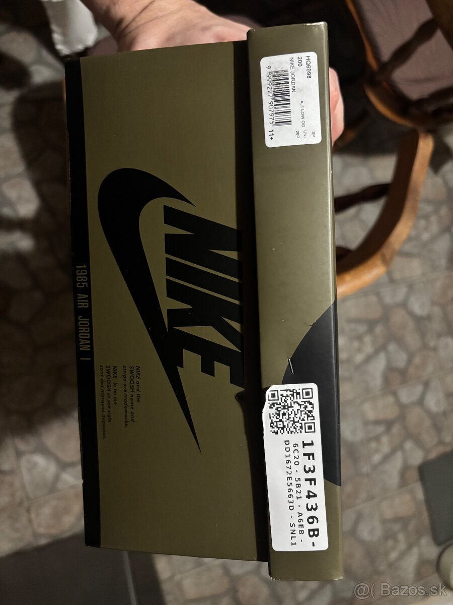 Nike Air Jordan 1 Retro Low Medium Olive - 12