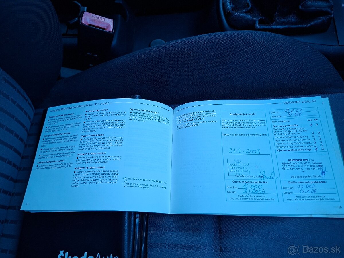 Predám Škoda Octavia 1,6 benzín sedan rok 2003 - 12