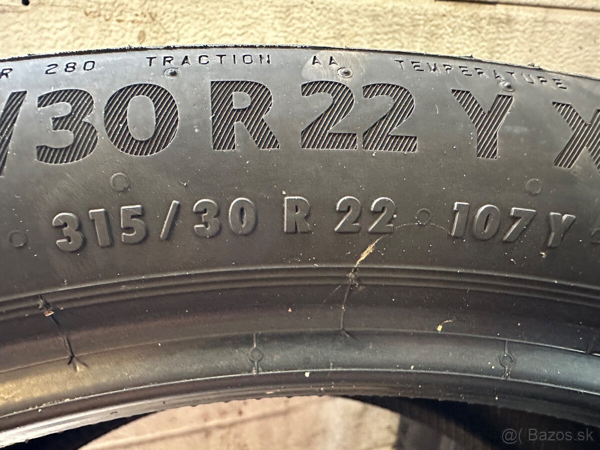 315/30R22 letne - 12