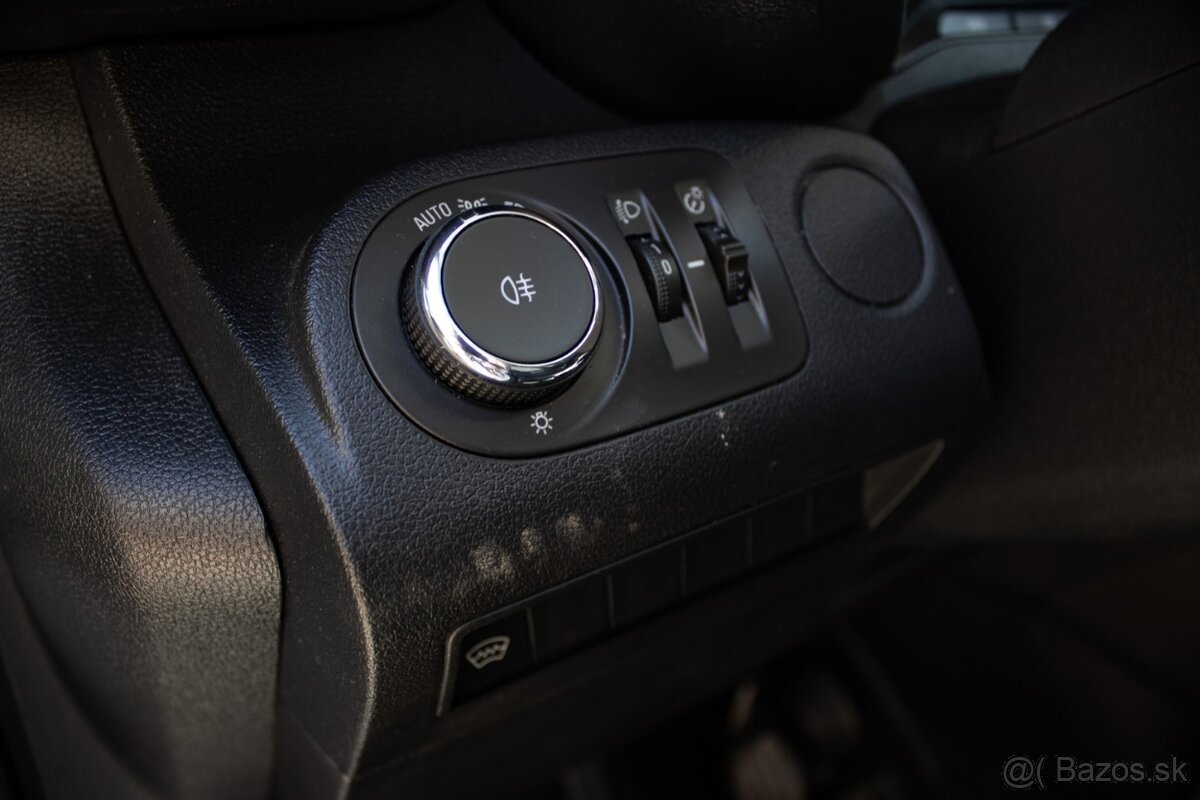 Opel Combo Van Enjoy L1 1.5 CDTi (102k, MT6) - 12