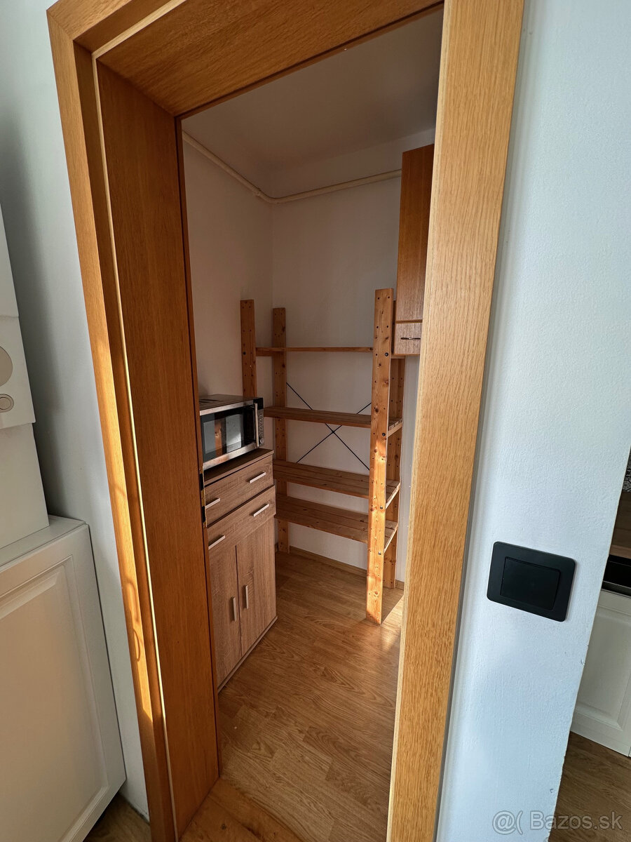 TOP ponuka: 3-izbový byt s 2 loggiami – Lamač, Bakošova ul. - 12