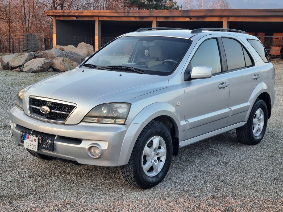 KIA SORENTO 2,5CRDi 4x4 - 12