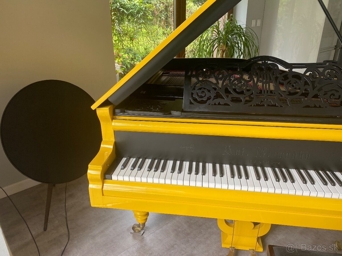 Predám klavir krídlo - 12