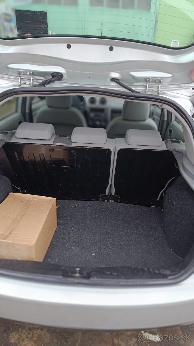 Fiesta 1.4 výborný stav, nové STK - 12