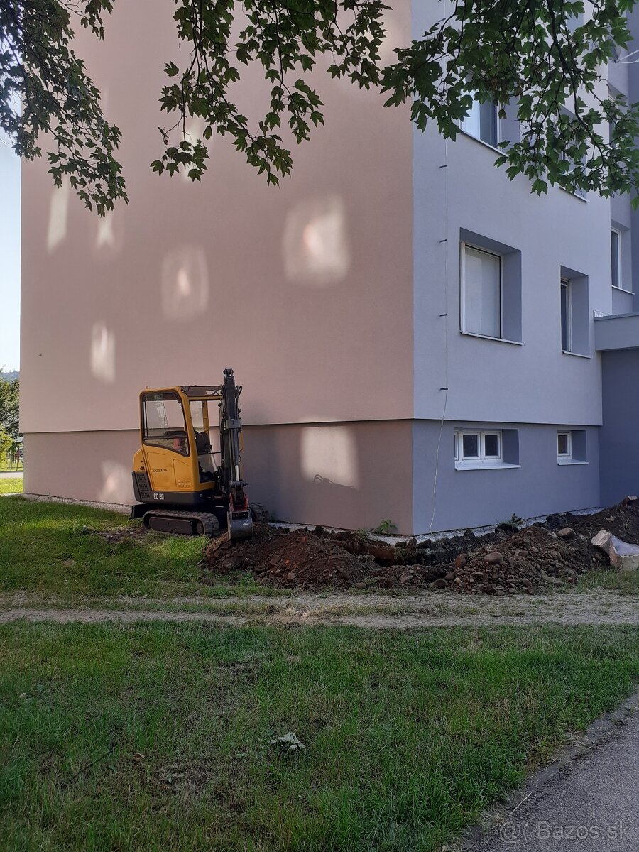 Vykopove a zemne prace, bager,unc - 12