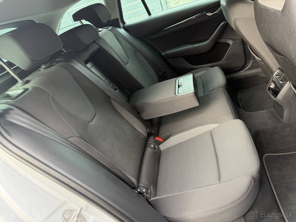 Škoda Octavia IV 2.0 TDI DSG EVO 85kw - 12