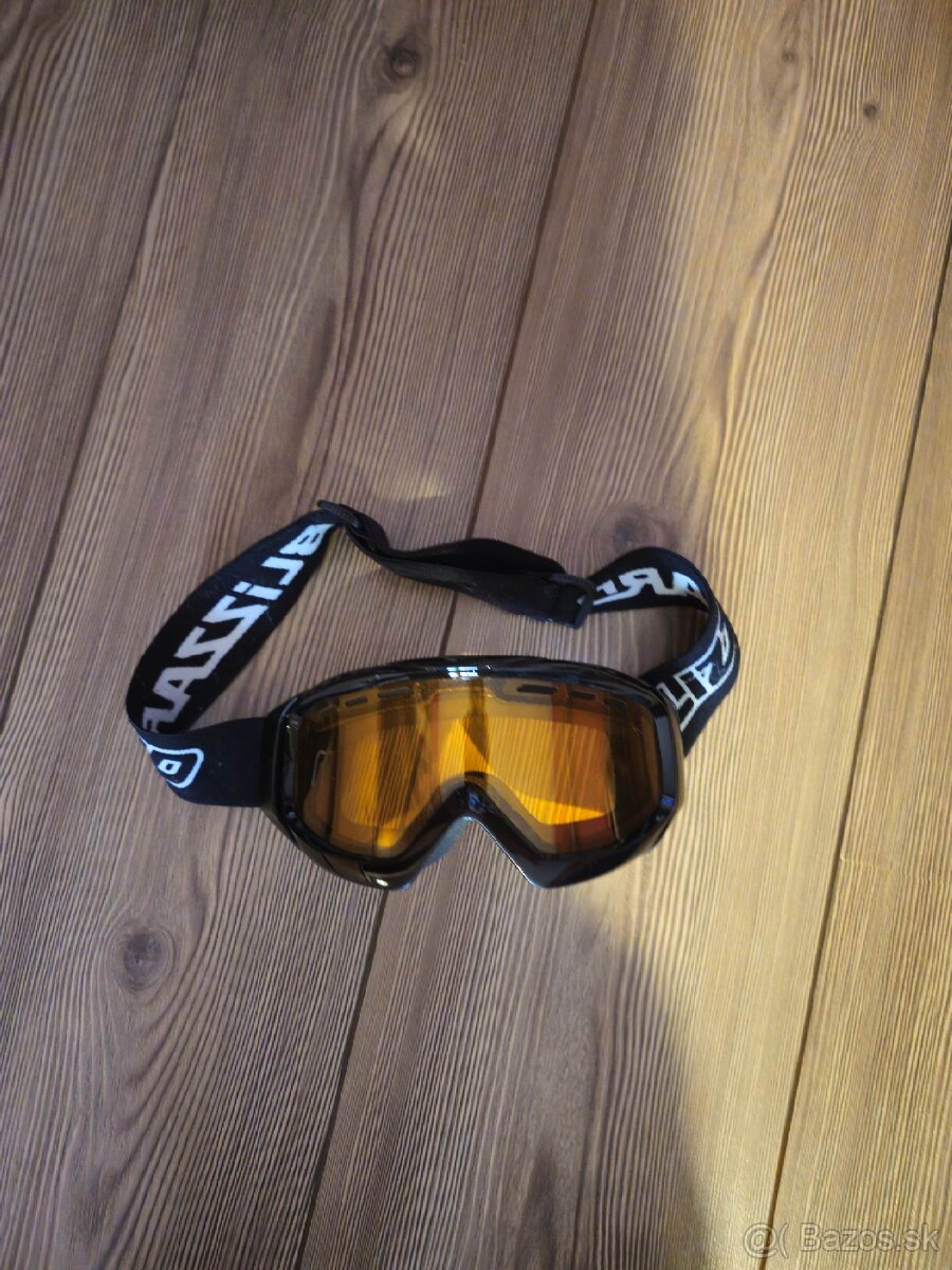 ⛷️ PREDÁM: KOMPLETNÝ LYŽIARSKY SET - 12