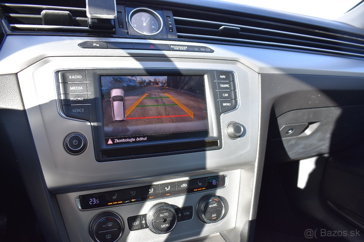 Volkswagen Passat Variant 2.0 TDI 110kw DSG/6st. Bez Ad blue - 12