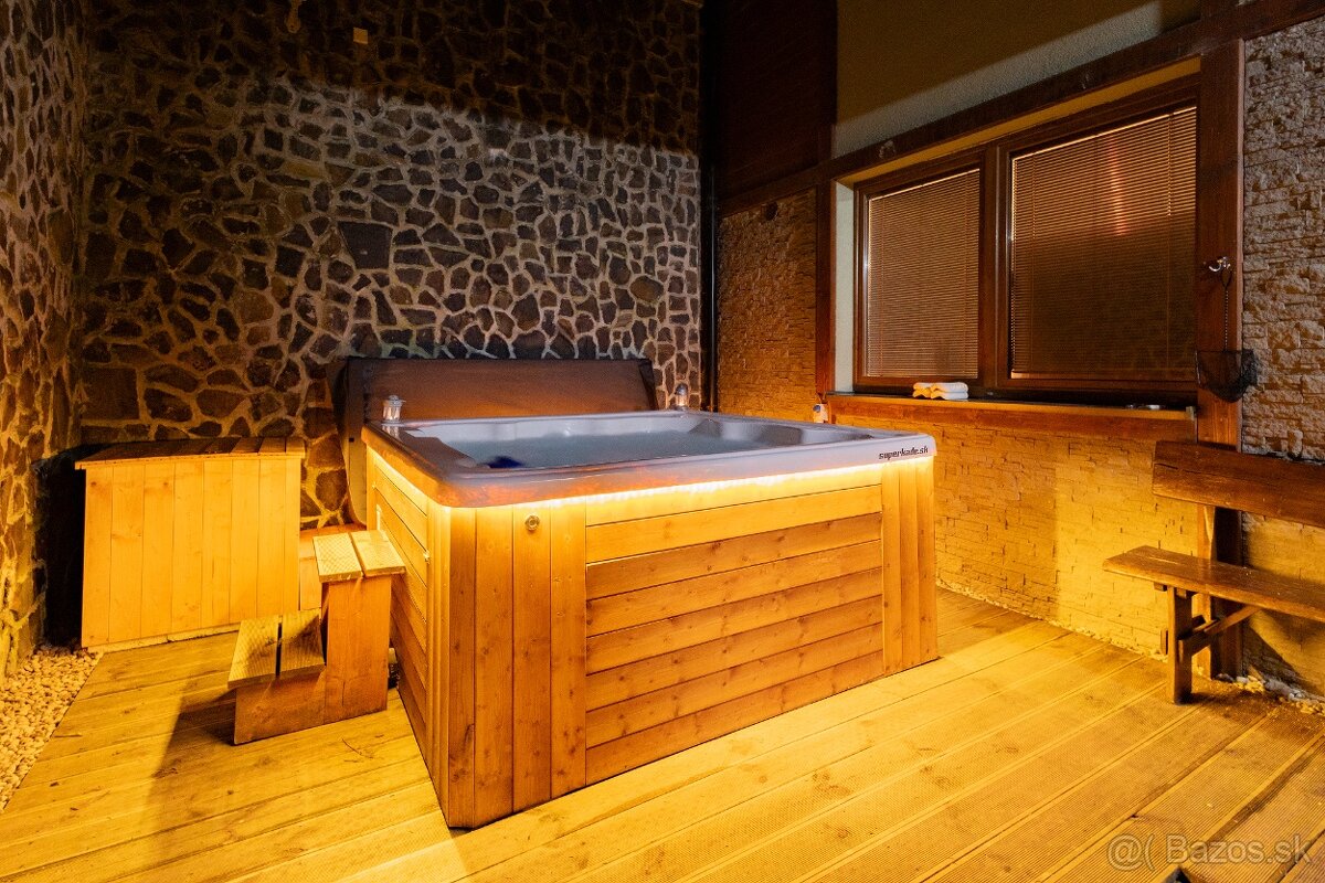 Priestranný Apartmán so 4 miestnosťami - 12