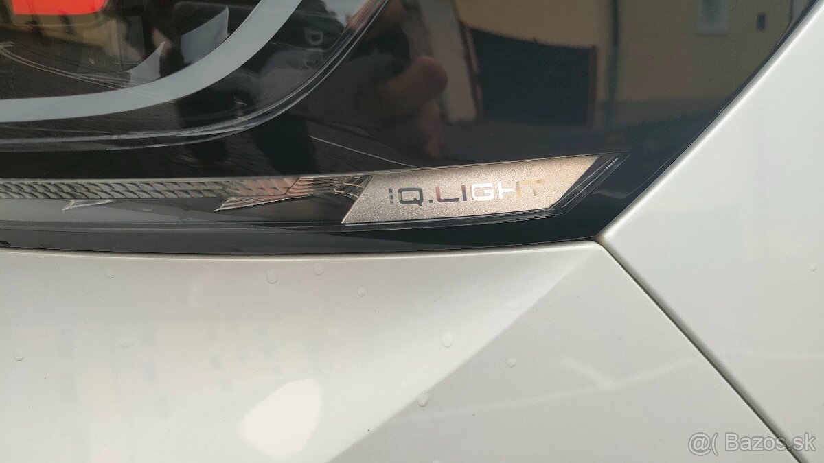 VW ID.4 PRO 82kWh Pano Metrix Head-up Tažné - 12