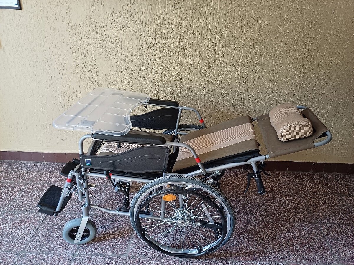 Predám polohovací invalidný vozík - 12