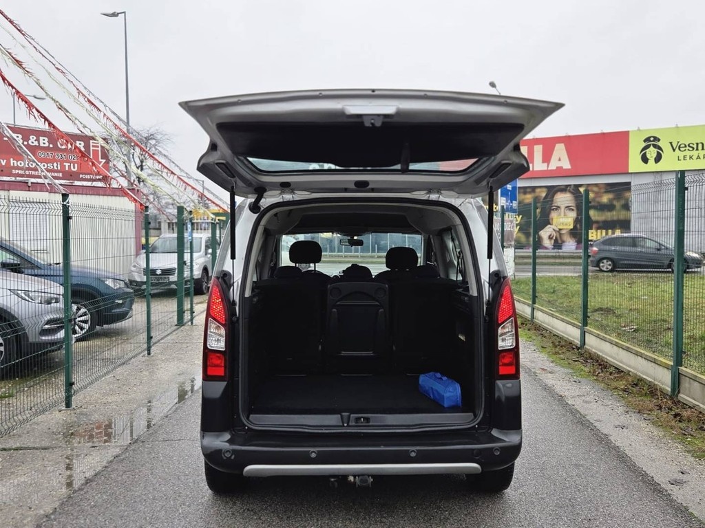 Peugeot Partner Tepee 1.6 BlueHDi S&S Outdoor - 12