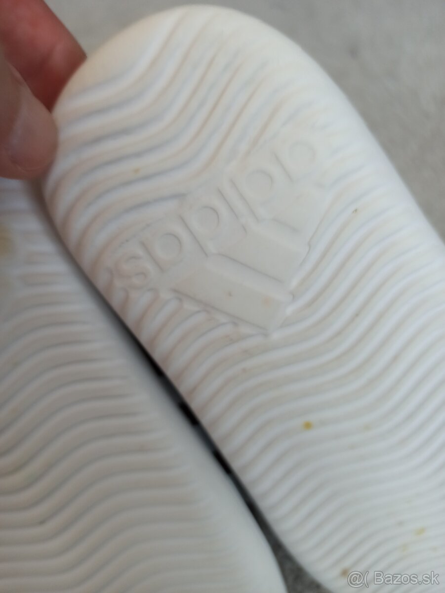 Sandálky Adidas veľ 28 - 12