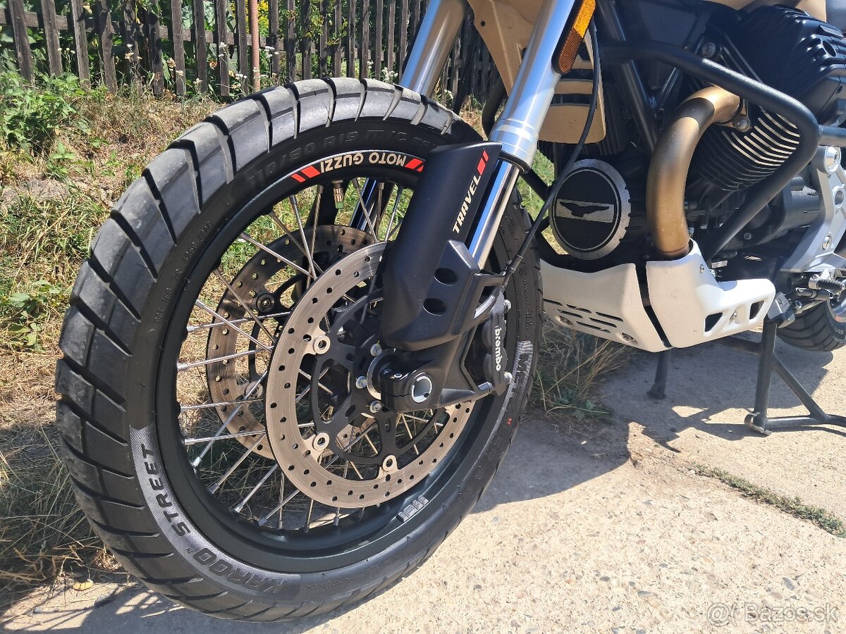 Moto Guzzi V 85 TT Travel abs - 12